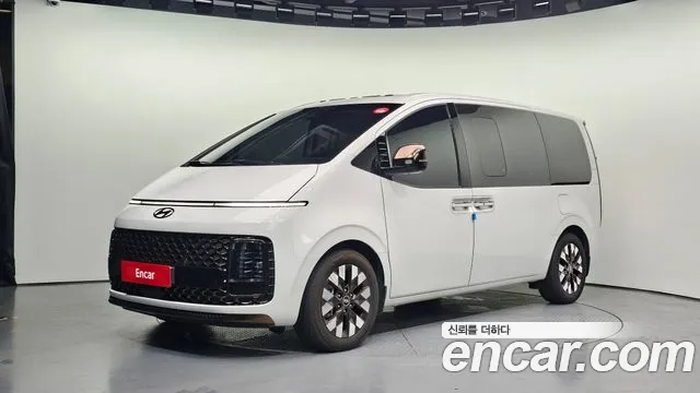 Hyundai Staria 4WD 7 Inspiration