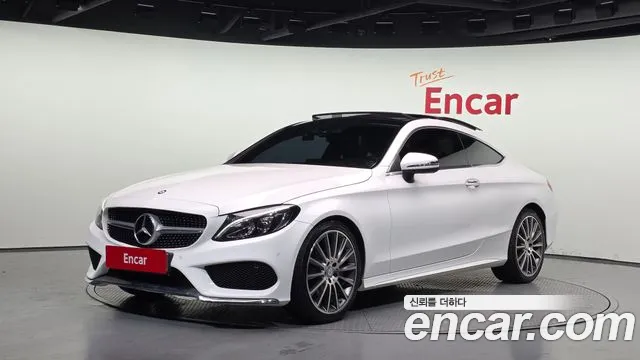 Mercedes-Benz C- W205 C200