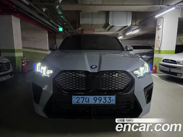 BMW iX2 (U10) eDrive 20 M