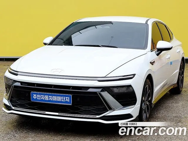Hyundai Sonata (DN8) 2.0 Exclusive