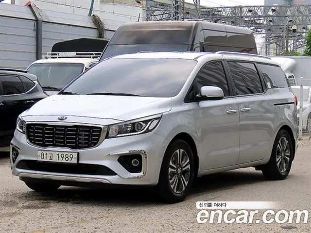 Kia The New Carnival 9