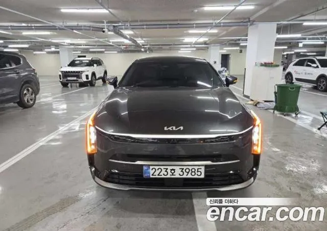 Kia The New K8 2.5 Gasoline 2WD Signature