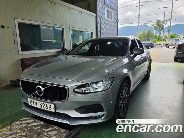 Volvo S90 D5 AWD