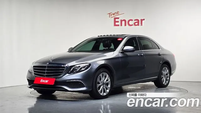 Mercedes-Benz E- W213 E300 4MATIC Exclusive