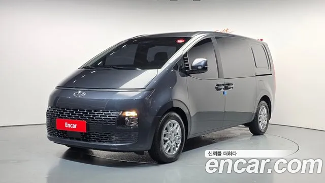Hyundai Staria 5