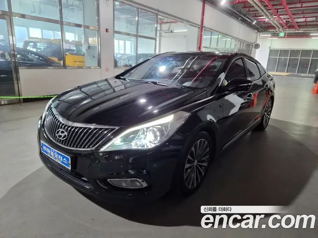 Hyundai Grandeur HG HG240