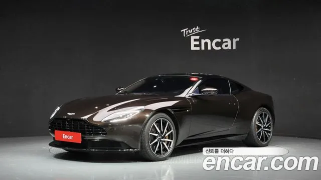 DB11 4.0 V8