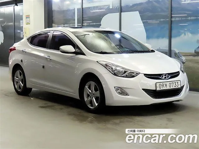 Hyundai Avante MD M16 GDI