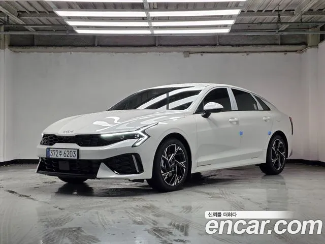 Kia The New K5 3 2.0 Signature