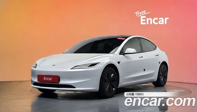 Tesla 3 RWD
