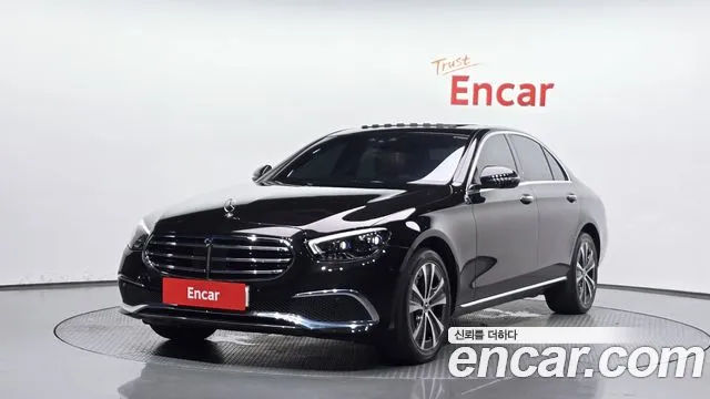 Mercedes-Benz E- W213 E300e 4MATIC Exclusive