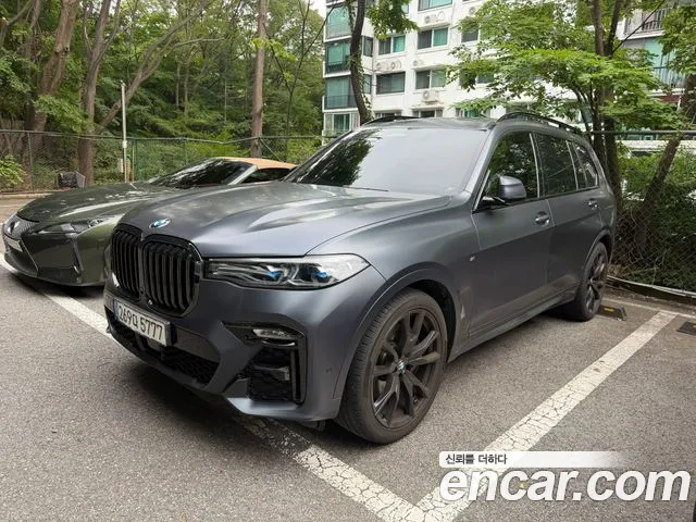BMW X7 (G07) M50i 6