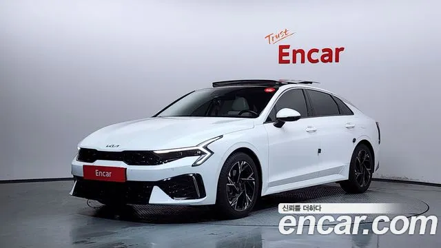 Kia The New K5 Hybrid 3 Signature