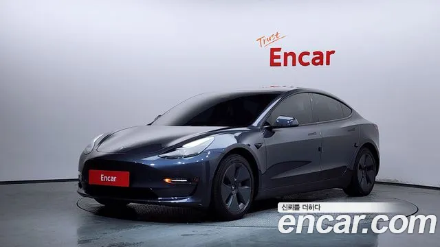 Tesla 3 AWD