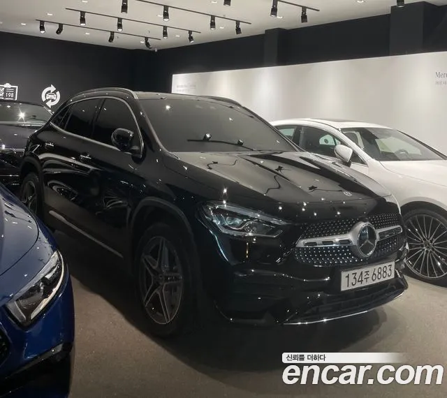 Mercedes-Benz GLA- H247 GLA250 4MATIC