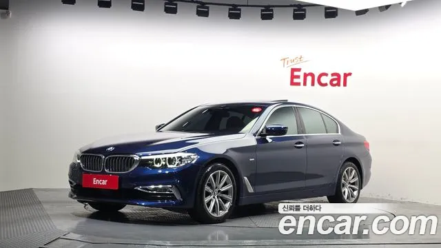BMW 5 (G30) 520i