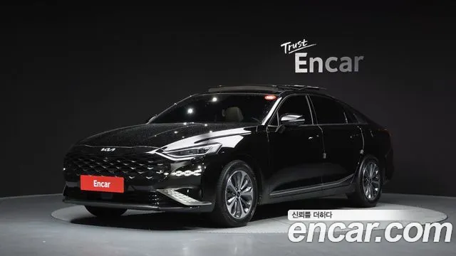 Kia K8 Hybrid Noblesse