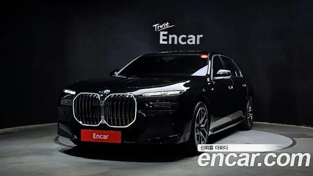 BMW 7 (G70) 740i xDrive M