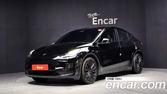 Tesla Y RWD