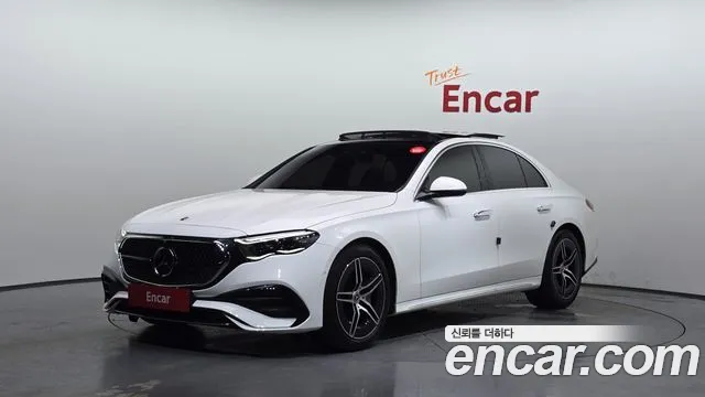 Mercedes-Benz E- W214 E300 4MATIC AMG Line