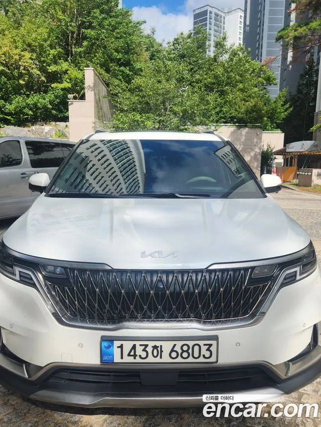 Kia Carnival 4 Gasoline 7 Signature