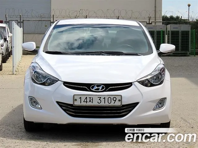 Hyundai Avante MD M16 GDI