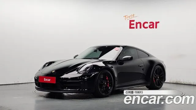 Porsche 911 (992) 4 GTS