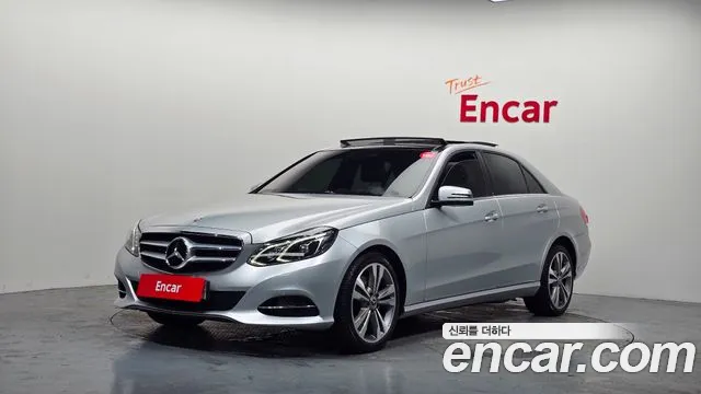 Mercedes-Benz E- W212 E300 4MATIC