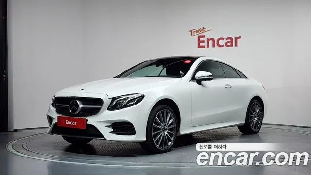 Mercedes-Benz E- W213 E400 4MATIC