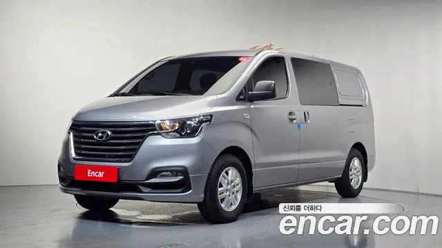 Hyundai The New Grand Starex 5