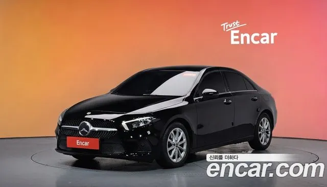 Mercedes-Benz A- W177 A220