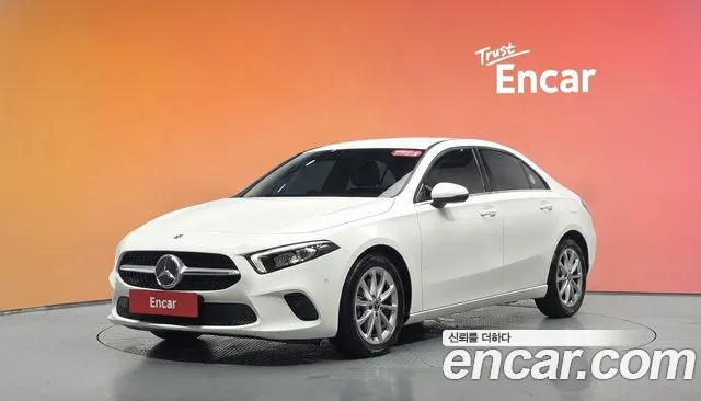 Mercedes-Benz A- W177 A220