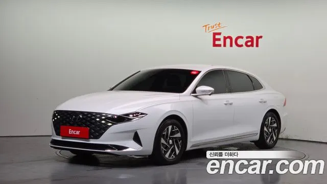 Hyundai The New Grandeur IG Hybrid