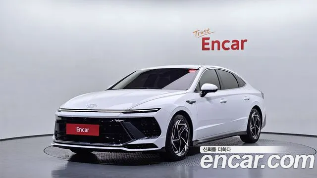 Hyundai Sonata Hybrid(DN8) Inspiration