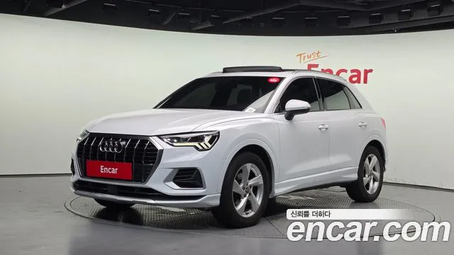 Audi Q3 (F3) 35 TDI Premium