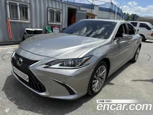 Lexus ES300h 7