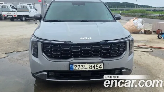 Kia The New Carnival 4 9