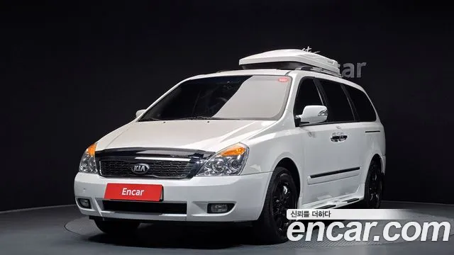 Kia Carnival R Carnival GLX Premium