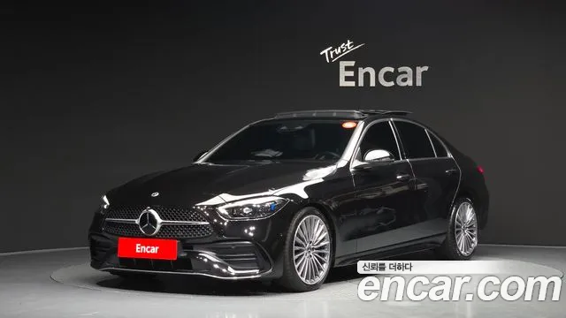 Mercedes-Benz C- W206 C300 4MATIC AMG Line