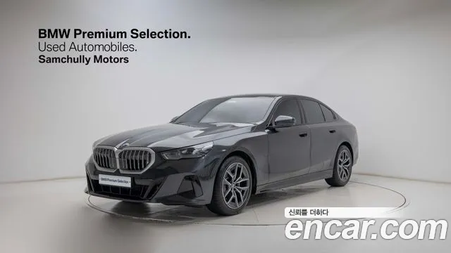 BMW 5 (G60) 520i M