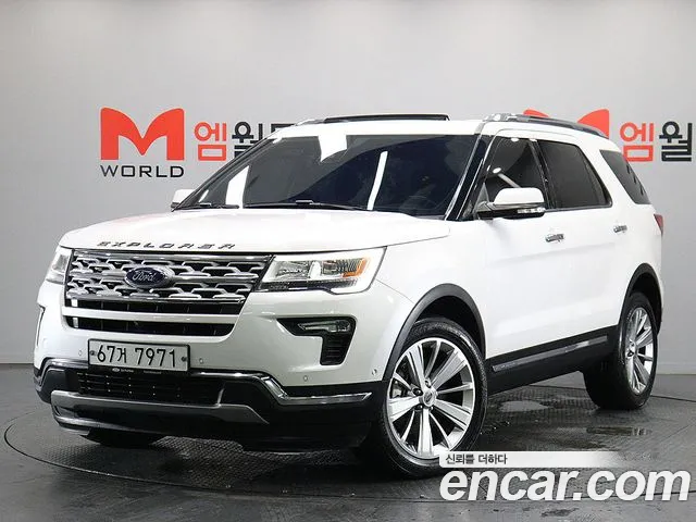 Ford Explorer 2.3 Limited 4WD 5