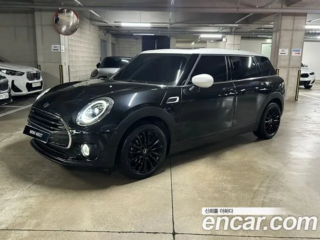 MINI Cooper Clubman 2