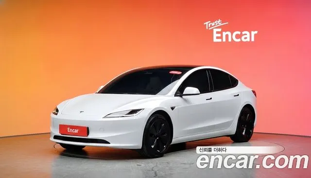 Tesla 3 RWD