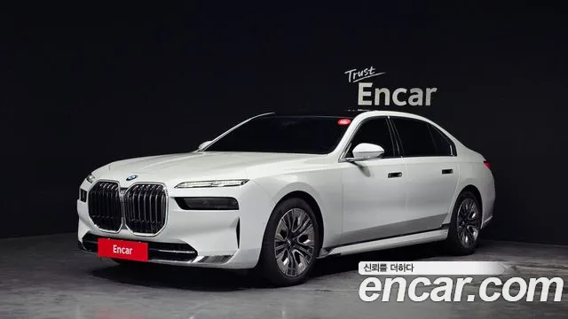 BMW 7 (G70) 740i sDrive