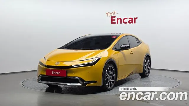 Toyota Prius 5 2.0 PHEV XSE