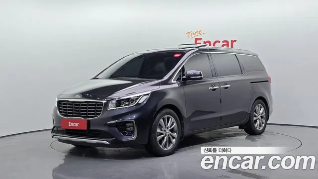 Kia The New Carnival Gasoline 9 Prestige