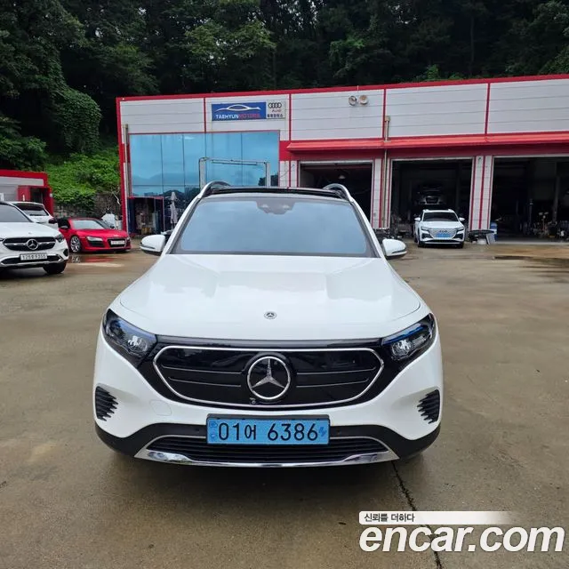 Mercedes-Benz EQB X243 EQB300 4 MATIC