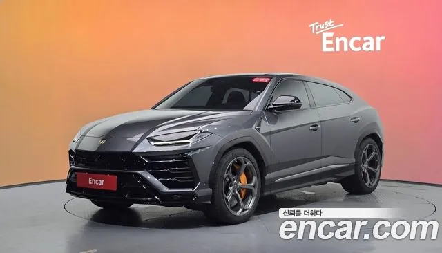 Lamborghini Urus 4.0 V8