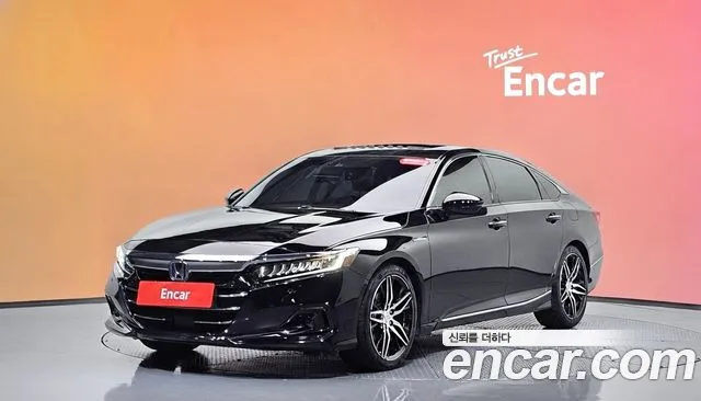 Honda Accord 10 generation 2.0 Hybrid