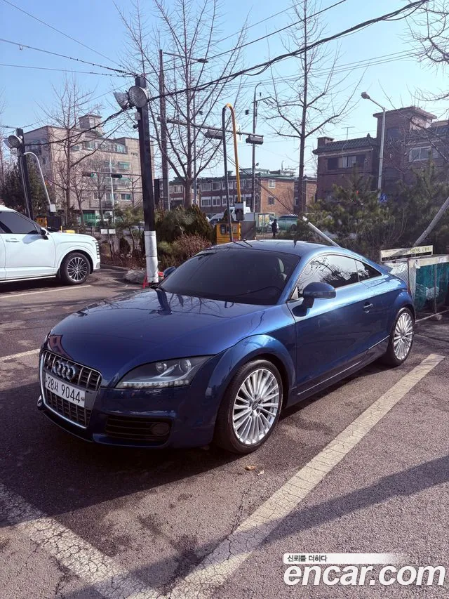Audi New TT 2.0 TFSI 8 J